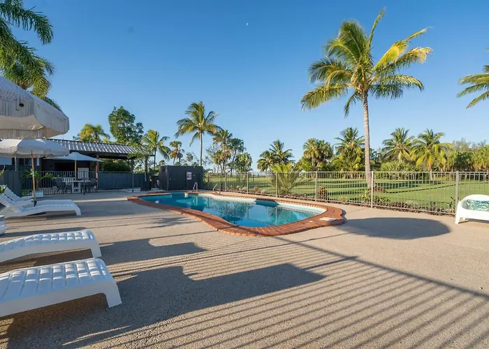 Kinka Palms Motel